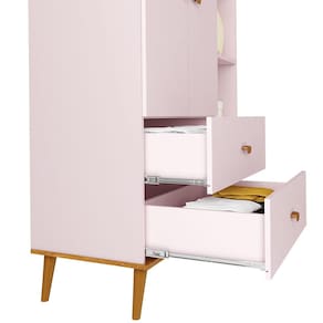 Guarda-Roupa Bartira Ternura com 5 Nichos, 2 Portas, 2 Gavetas + Cômoda Bartira com 5 Gavetas + Berço Móveis Estrela Ternura - Rosa Wood