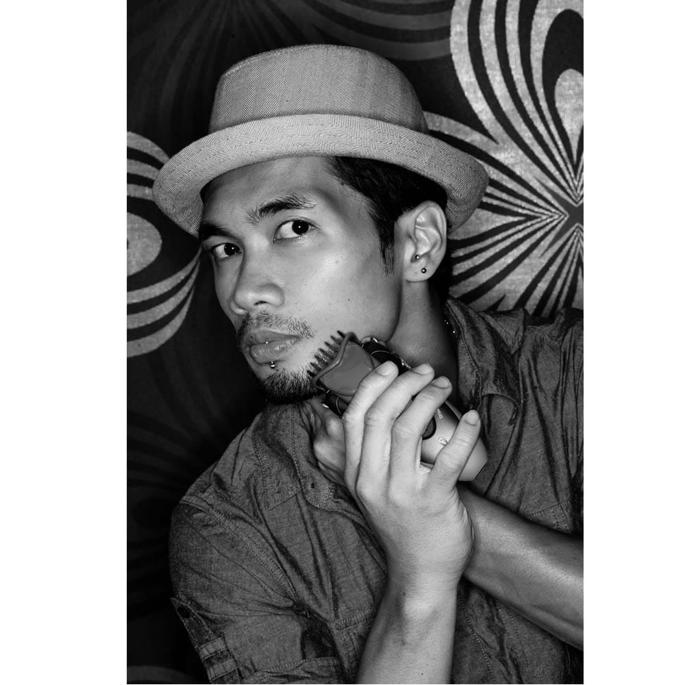 Barbeador Braun CruZer Face Bivolt - Preto - 2