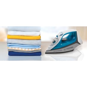 Ferro de Passar a Vapor Black Decker FX3060 com Base Antiaderente - Azul e Branco