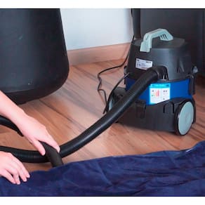 Aspirador de Água e Pó Wap GTW Bagless 1.400W Compacto 6 Litros com Soprador e Barril Portátil