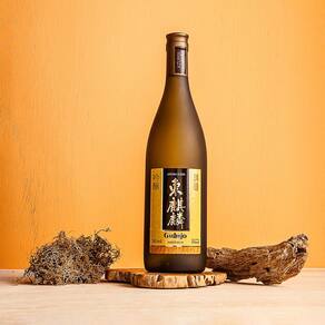 Azuma Saquê Dourado Sake Seco 740ml