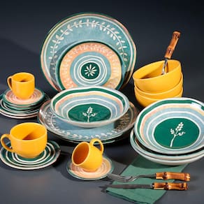 Conjunto com 6 Xícaras e Pires para Café Porto Brasil Coup Siracusa em Cerâmica Feldspática Off-White - 112ml - 2