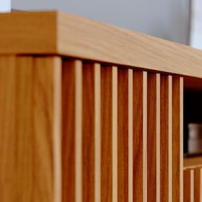 Rack Colibri Amazonas com 180cm de Largura, 4 Portas, Ideal para TV de Até 70”