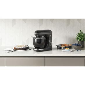 Batedeira Planetária Electrolux Experience EKM30 com 12 Velocidades + Pulse 750 W - Preta