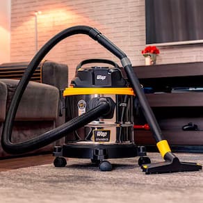 Aspirador de Pó e Água WAP GTW Inox 15 1700W com Bocal de Sopro - Preto/Amarelo