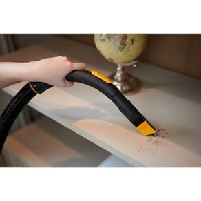Aspirador de Pó e Água WAP GTW 20 1600W com Motor Universal e 160 mbar - Amarelo/Preto