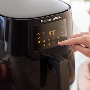 Fritadeira Elétrica Sem Óleo Air Fryer Philips Walita RI9270 Digital 6,2 L - Preta