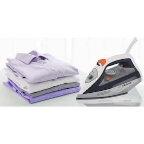 Ferro de Passar a Vapor Black Decker FX3100 com Sistema Antigotejamento - Branco e Cinza