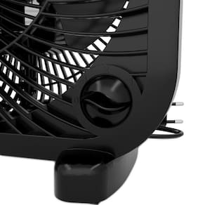 Ventilador Circulador de Ar Britânia BCA25A com 3 Velocidades e 30W de Potência – Preto - 220V - 3