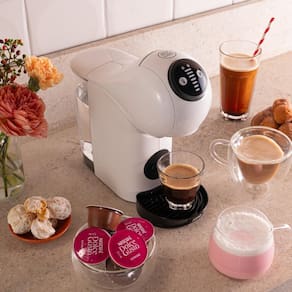 Máquina de Café Arno Nescafé Dolce Gusto Genio Basic DGS1 Multi bebidas, Digital e Automática - Branca