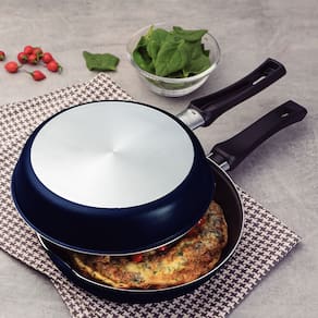 Omeleteira Ravena Tramontina em Alumínio com Revestimento Antiaderente Azul - 20 cm - 1