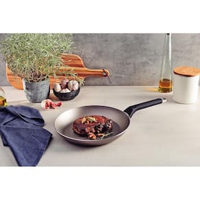 Frigideira Tramontina Milazzo 28cm Alumínio Antiaderente Starflon Max Soft-touch Amêndoa - 3