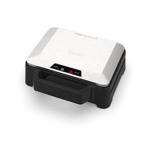 Sanduicheira Oster OSAN500 1000W Chapas Antiaderentes Alça Isotérmica Porta-fio Inox - 110V - 1