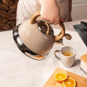 Chaleira de Inox Brinox Roma Indução 2,7 Litros Areia - 3