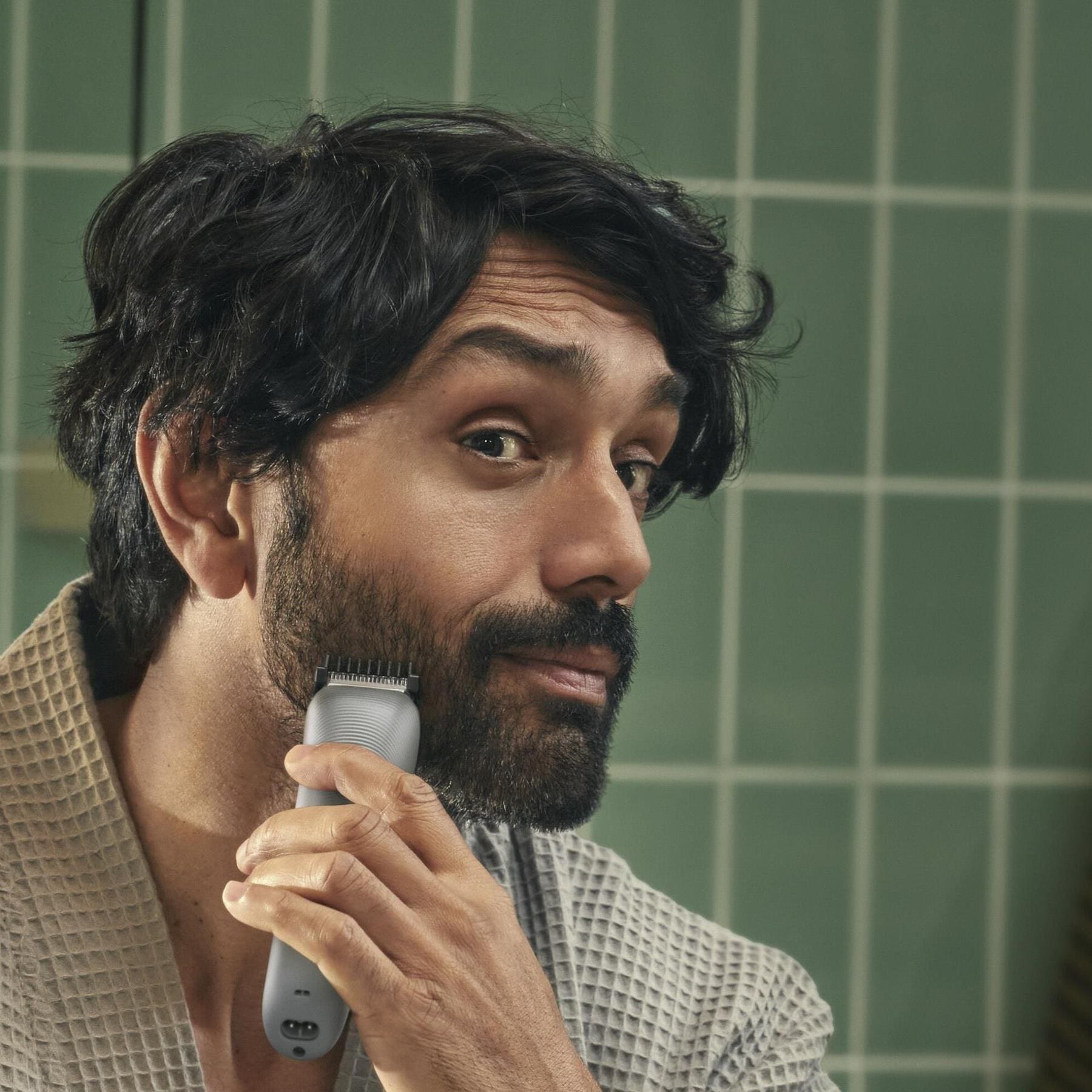 Aparador de Pelos Philips MG3911/15 Multigroom 7 em 1 Lâminas Auto Afiáveis Bivolt - 1