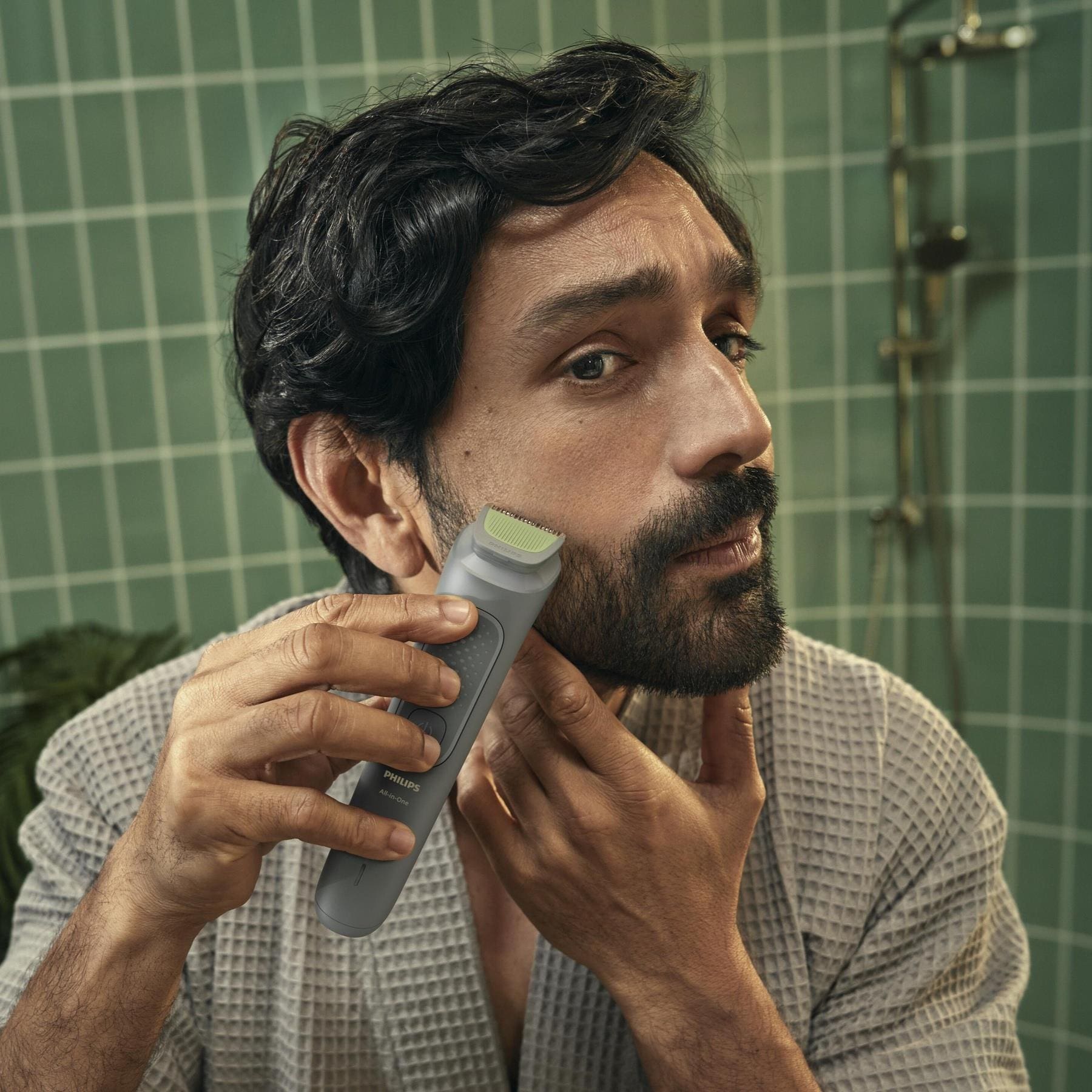 Aparador de Pelos Philips MG3911/15 Multigroom 7 em 1 Lâminas Auto Afiáveis Bivolt - 2