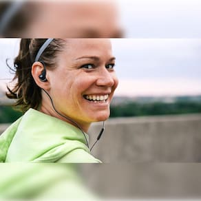 Fone de Ouvido JBL Endurance Run 3 Com Fio USB-C IP65 Microfone FlipHook Preto - 1