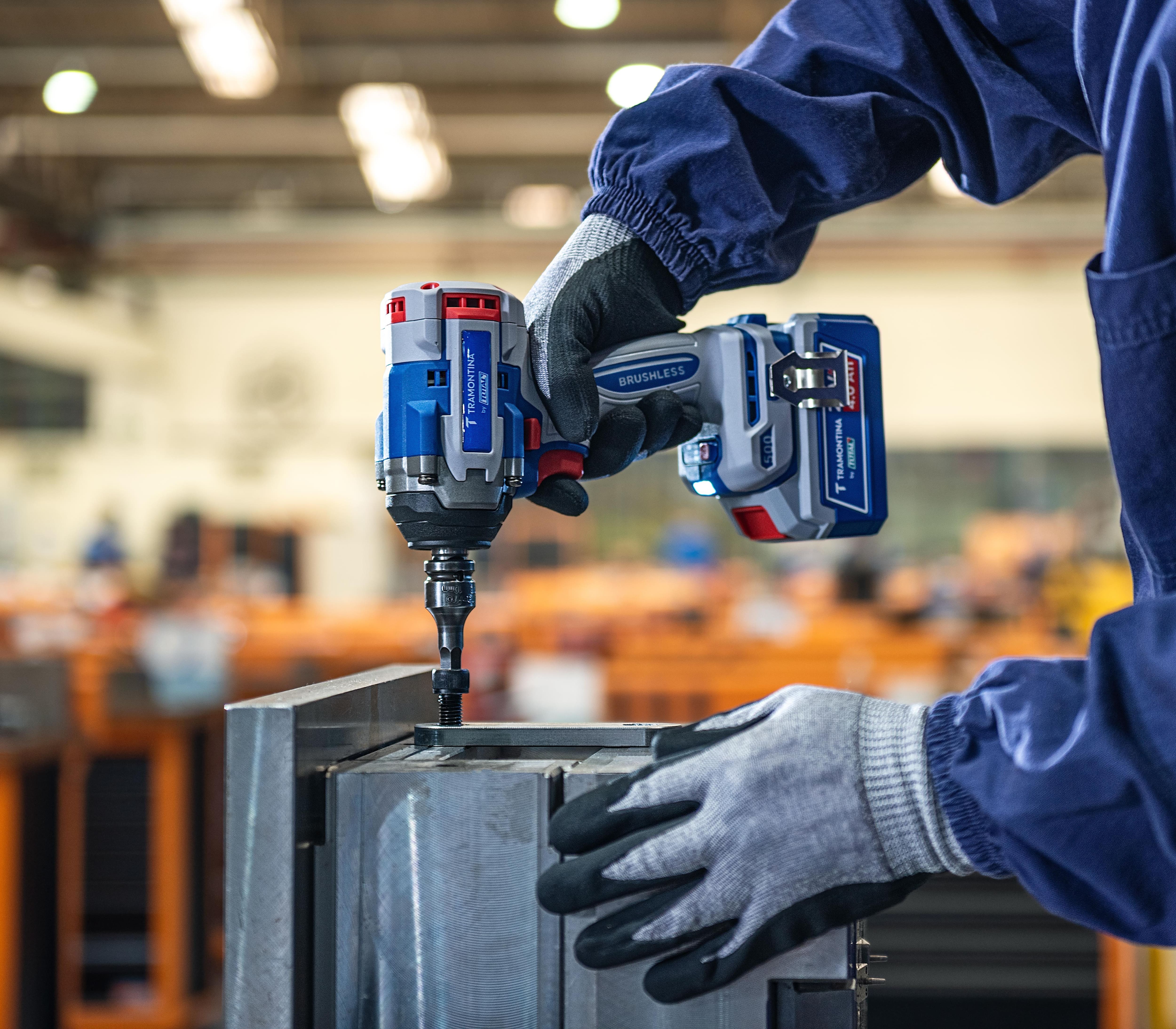 Chave de Impacto Tramontina by TOTAL 1/2" 20V 500 N.m Brushless com 2 Baterias 4Ah e Maleta - 1