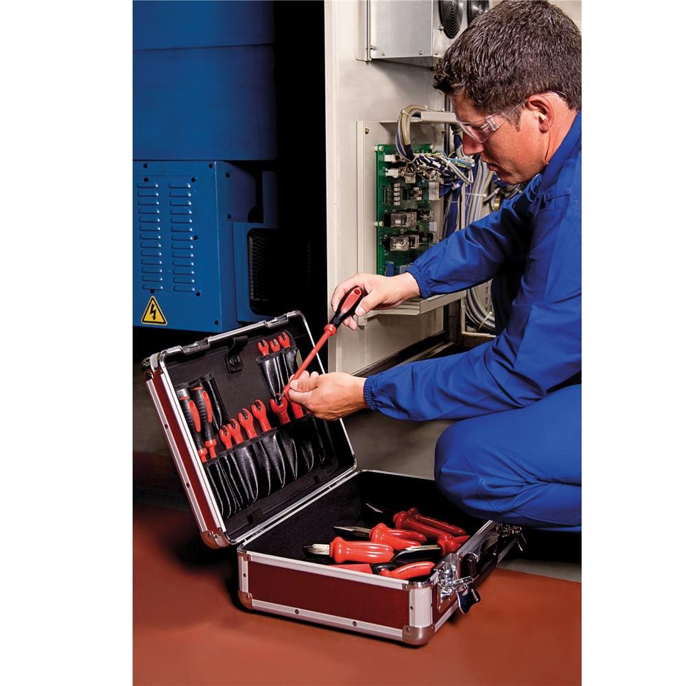 Maleta com Ferramentas IEC Tramontina Pro – 34 Peças - MALETA C FERRAMENTAS IEC 34 PCS TRAMONTINA PRO . - 1
