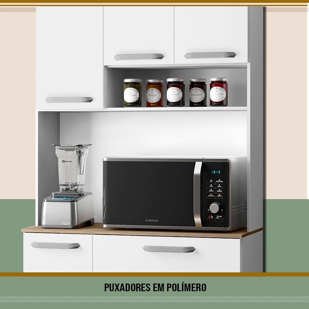 imagem frontal frente Cozinha Poliman branca bege tampo marrom microondas liquidificador nicho temperos potes fundo verde bege 