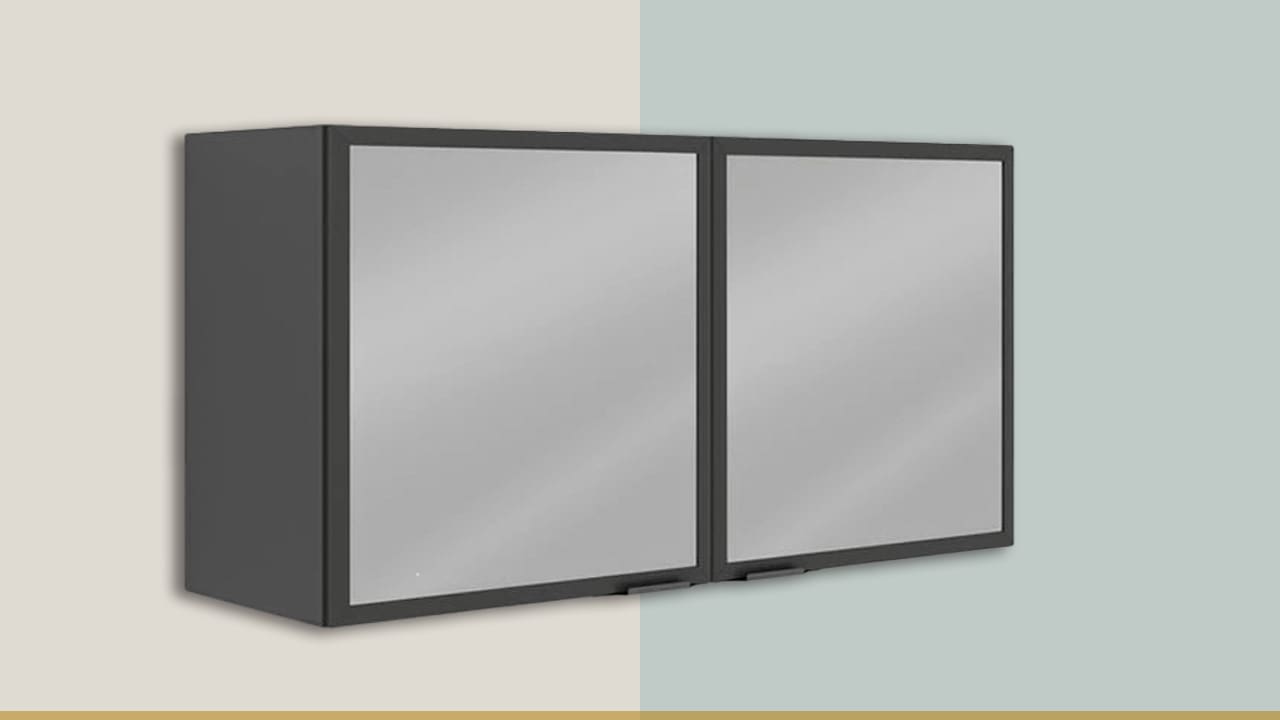 Armário aéreo com portas de vidro