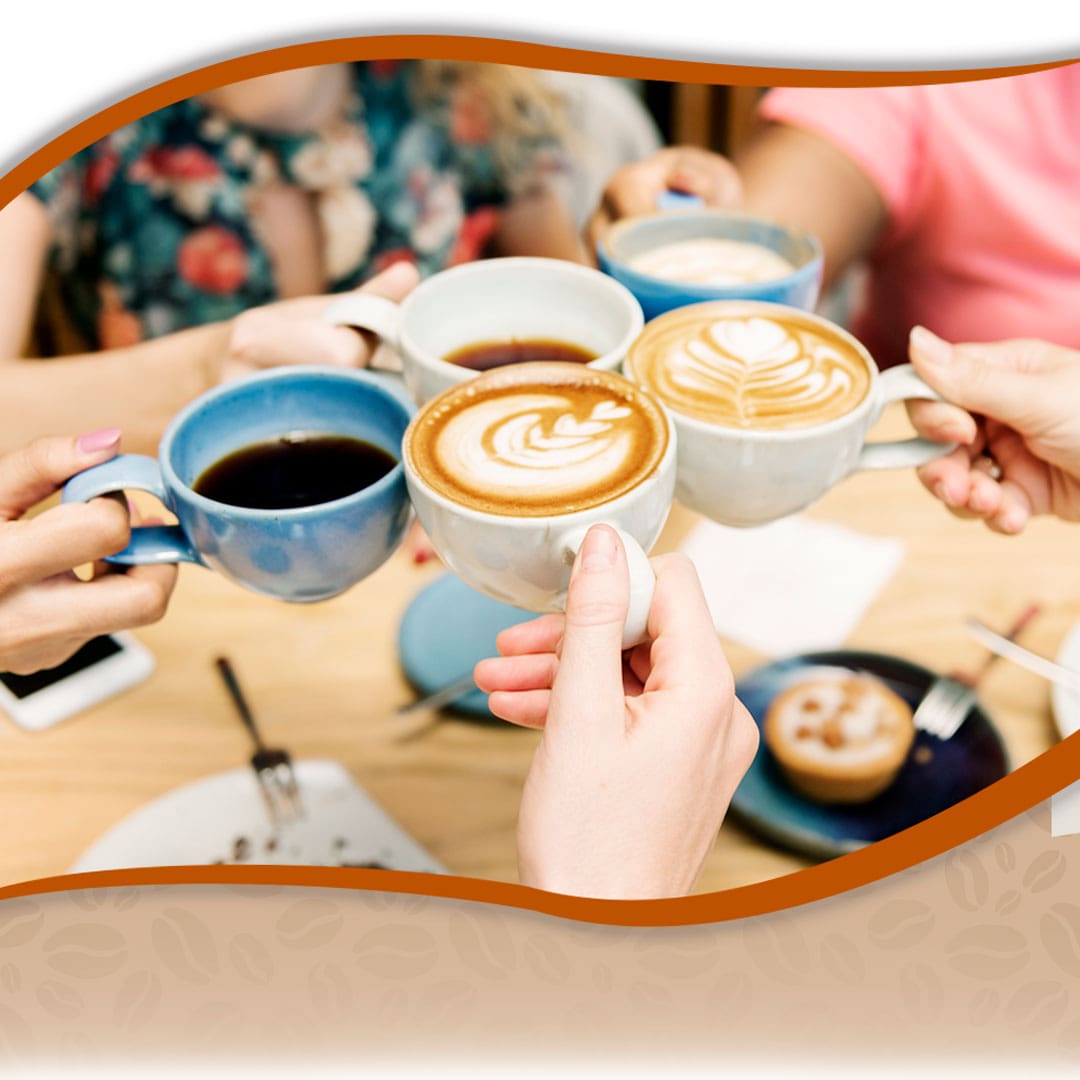 Brinde com xícaras de café
