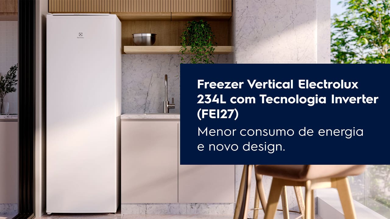 Design Moderno e Funcionalidade Aprimorada. O Freezer Vertical Electrolux 234 litros apresenta um design moderno com novas funcionalidades que elevam a experiência do usuário e otimizam a eficiência energética. Com puxador ergonômico e portas reversíveis, o freezer se adapta facilmente ao layout da sua casa ou estabelecimento, oferecendo praticidade e estilo em um único aparelho.