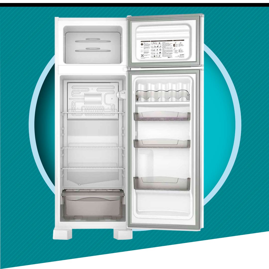Refrigerador Esmaltec RCD34 prateleiras reguláveis