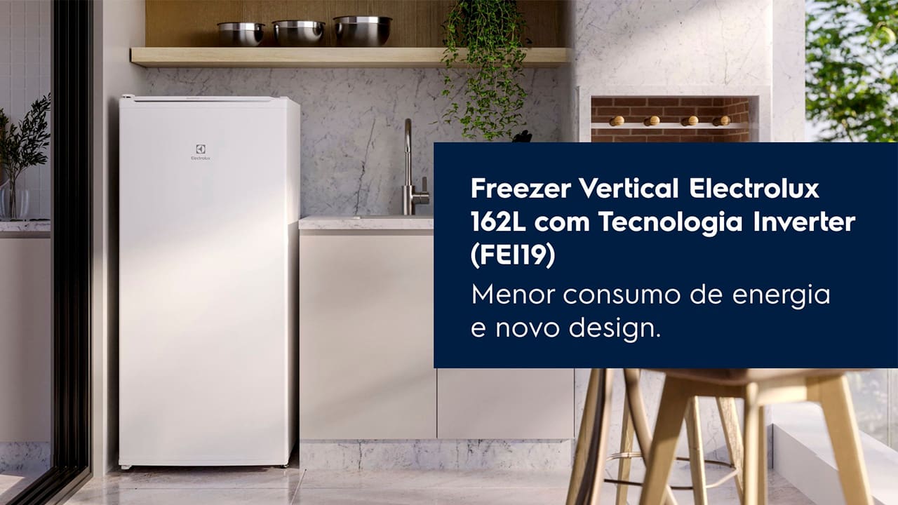 Tecnologia Inverter para Economia de Energia O Freezer Vertical FEI19 Electrolux com 162 litro com Tecnologia Inverter é a escolha perfeita para quem busca eficiência energética. A Tecnologia Inverter garante que a temperatura interna do freezer permaneça estável, proporcionando as condições ideais para a conservação dos alimentos com menor consumo de energia. Essa inovação resulta em até 30% de economia de energia, garantindo uma eficiência energética A+++, o que se traduz em economia na conta de luz e cuidado com o meio ambiente.