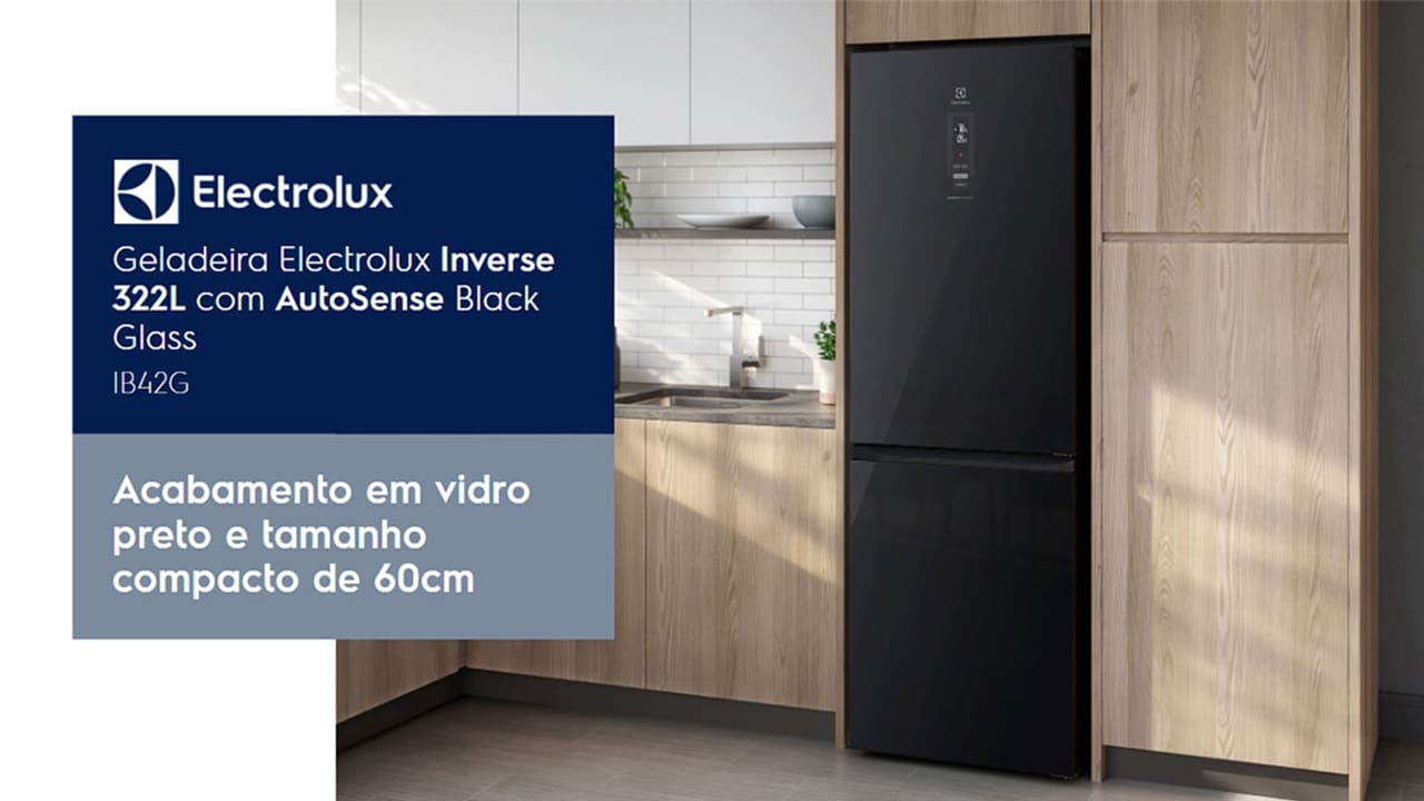 Geladeira Electrolux Frost Free Inverter 322L IB42G Efficient com AutoSense Inverse e Painel Digital - Black Glass - 110V