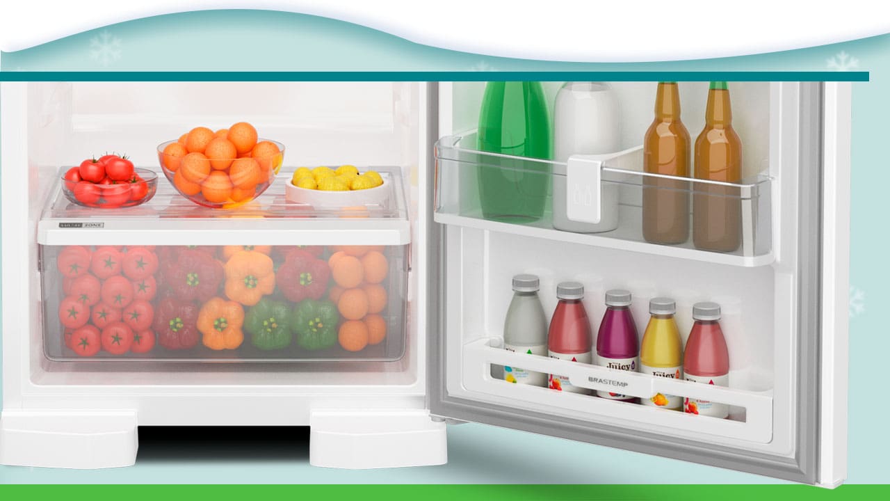 Refrigerador Brastemp BRM54JB com gavetão de legumes Fresh Zone