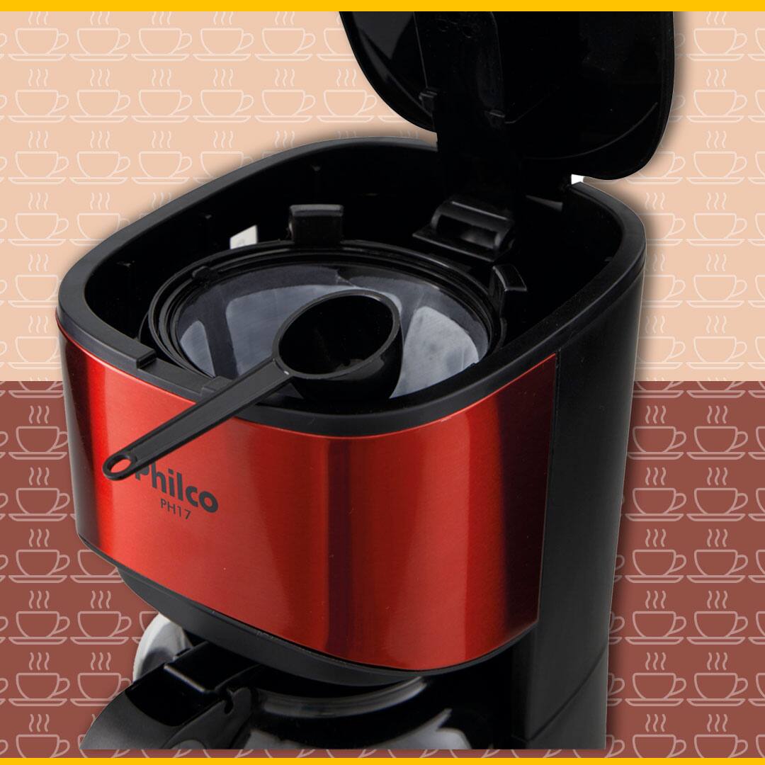 Cafeteira bivolt com potência de 550W
