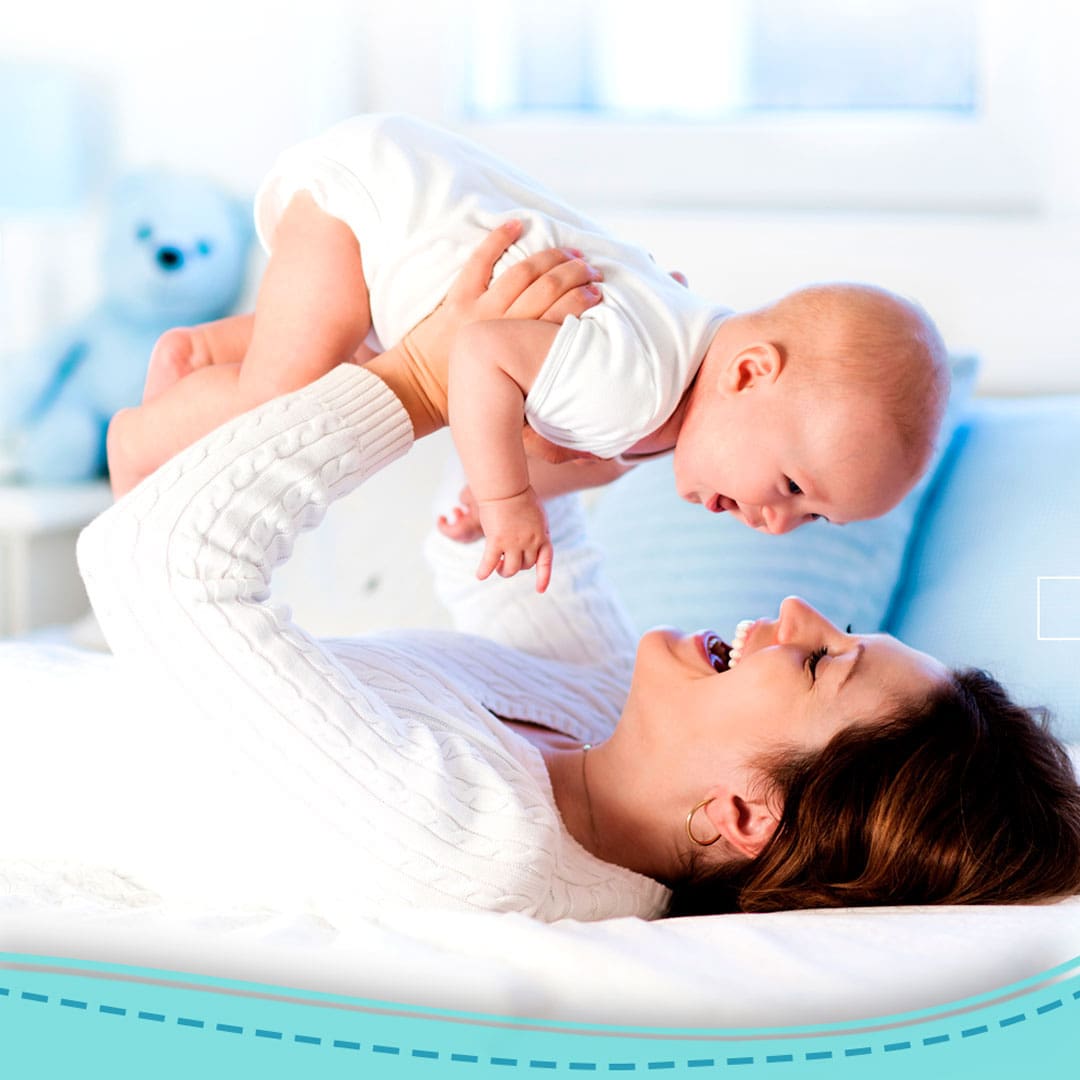 bebê e mamãe