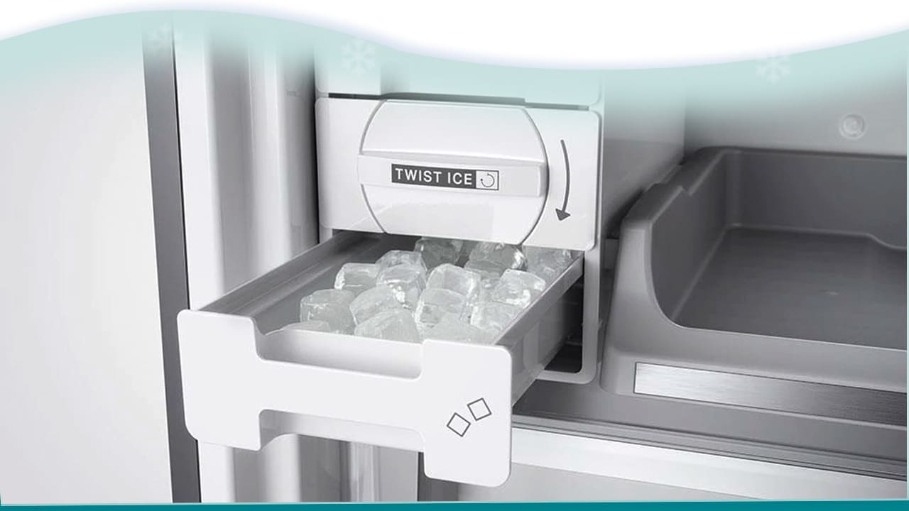 Refrigerador Brastemp BRE85AK com sistema Twist Ice Advanced 